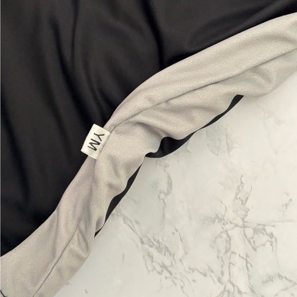 Spurs Give Pizza Hut Youth Basketball Jersey YM Reversible Black Silver 24​ - Picture 3 of 3